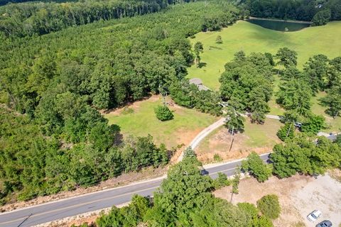 Photo of 1325 LEE ROAD 117, Opelika, AL 36804 (MLS # 175787)