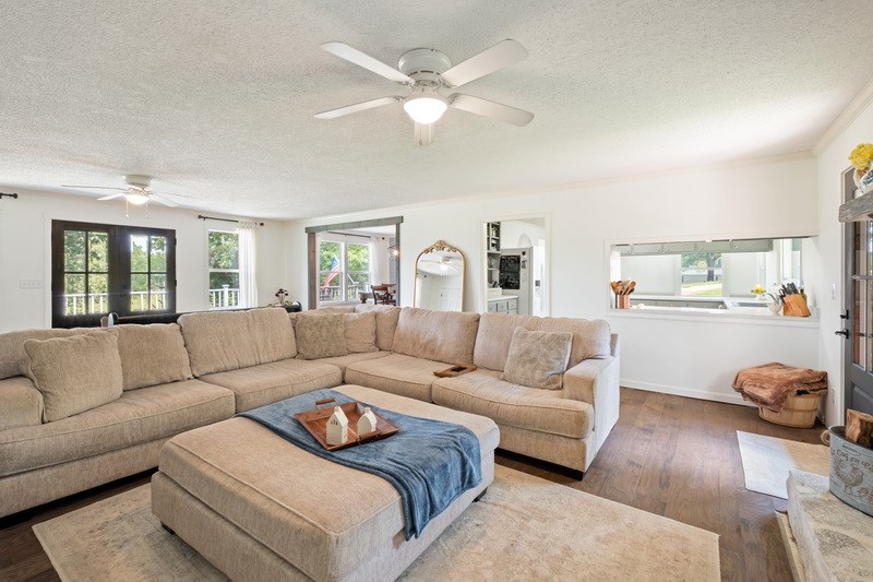 Opelika, Alabama 36804, United States, 4 Bedrooms Bedrooms, ,3 BathroomsBathrooms,Residential,Active,169393