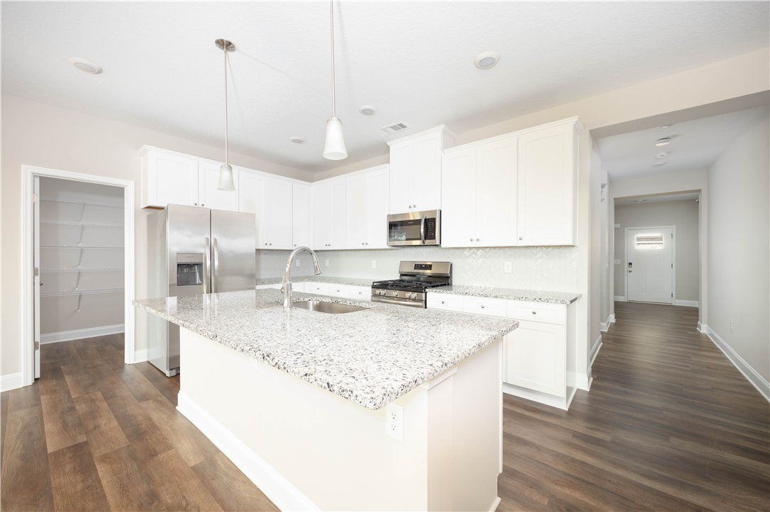 1323 CRESCENT Boulevard