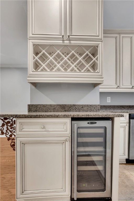 145 E MAGNOLIA Avenue 313