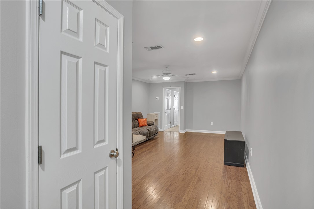 145 E MAGNOLIA Avenue 313