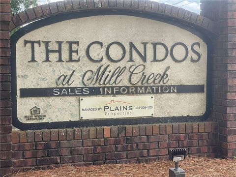 Photo of 3297 S COLLEGE Street S #A-104, Auburn, AL 36830 (MLS # 180512)