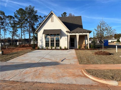 834 HUNTERS Way Opelika AL 36801