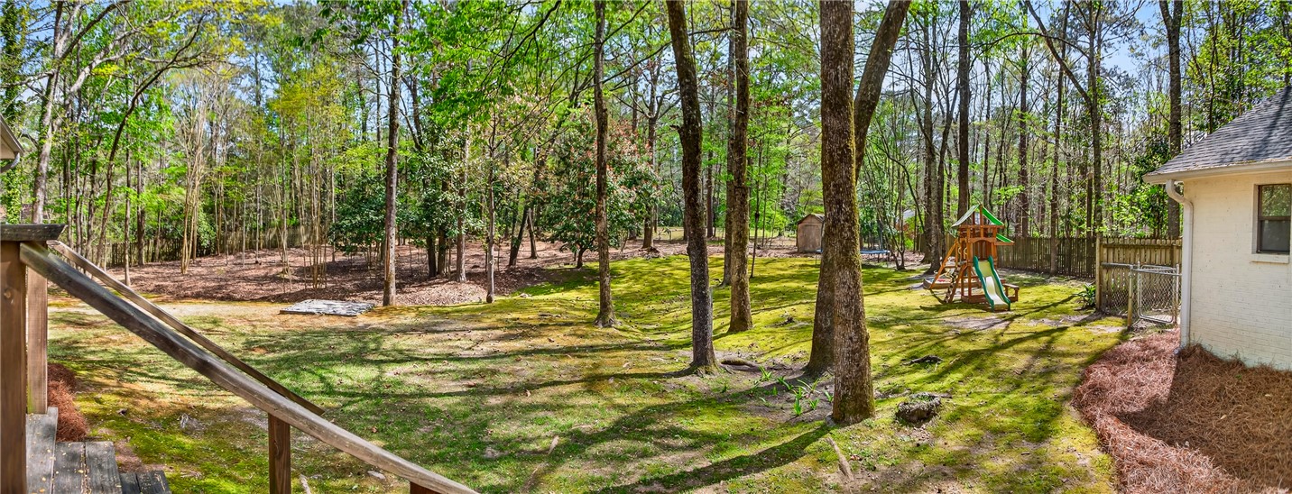 2515 MIDDLE BROOK Lane