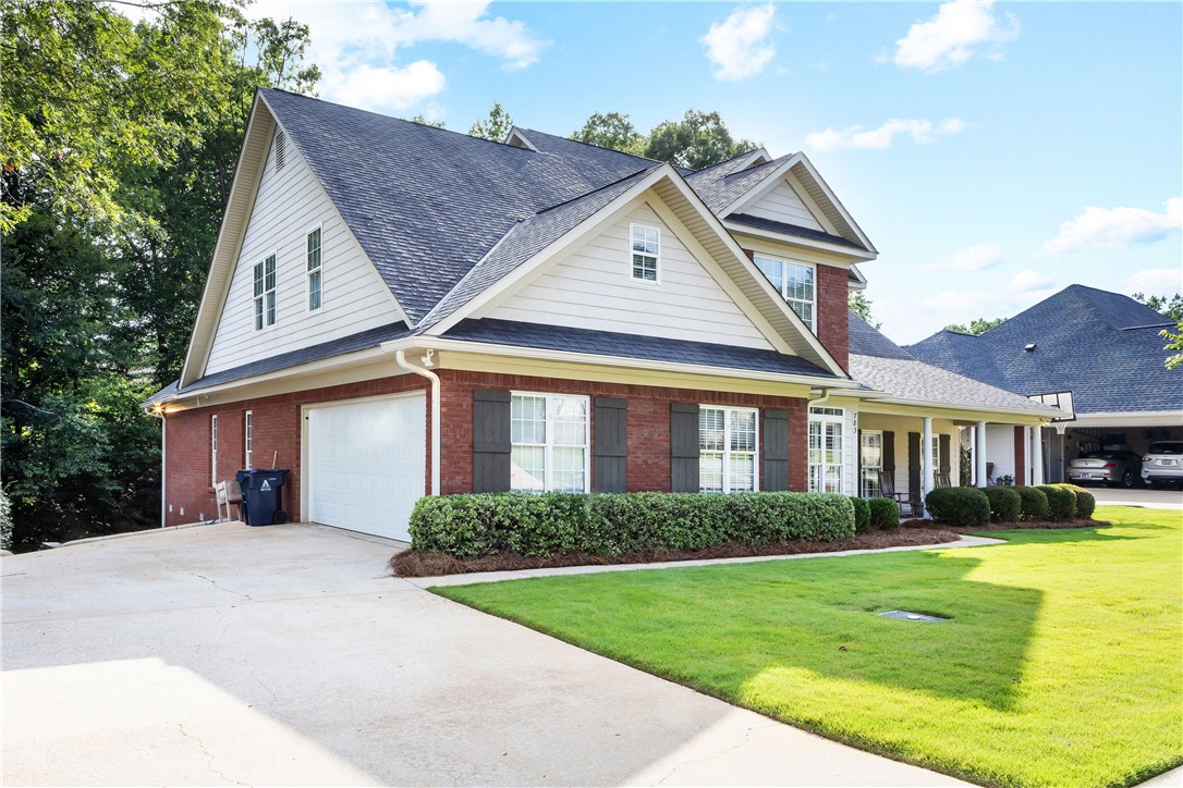 783 MADELINE Lane