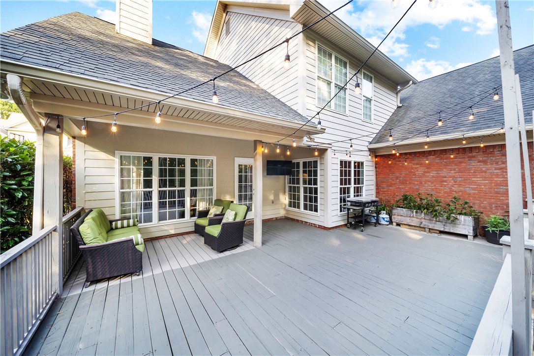 783 MADELINE Lane