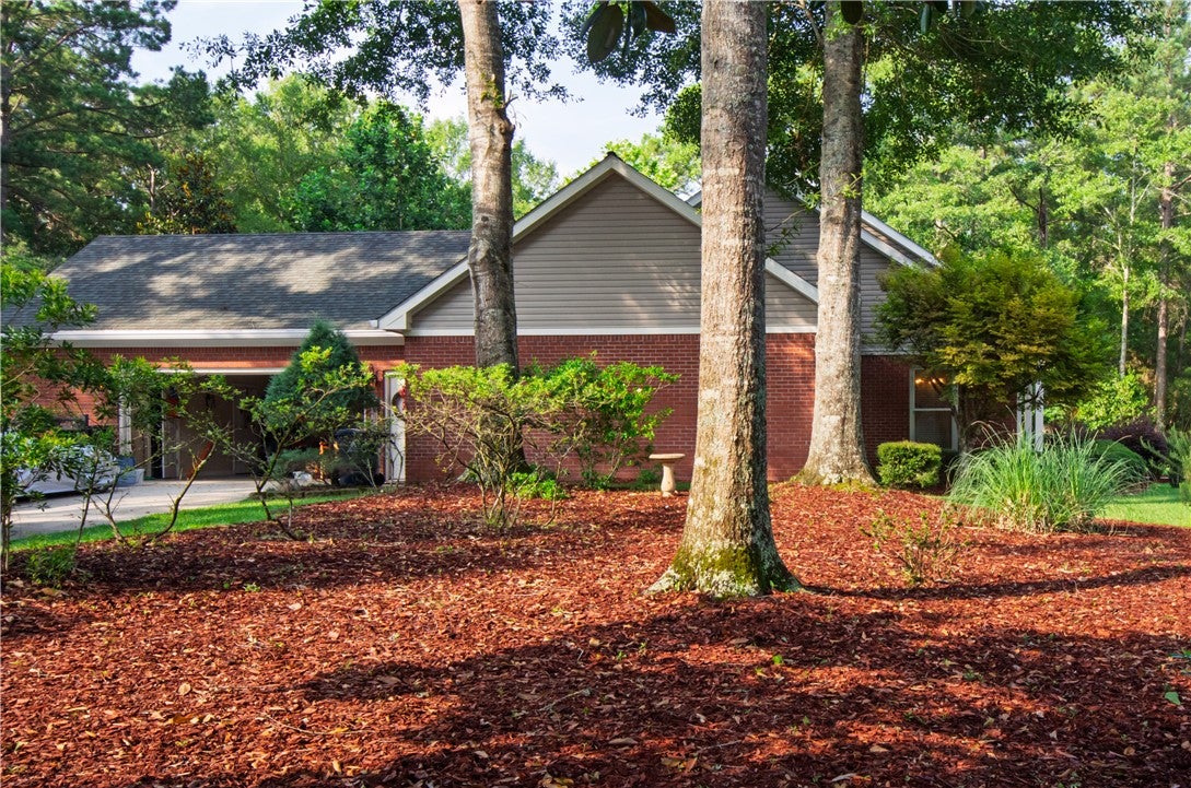 2315 SPRINGWOOD Drive