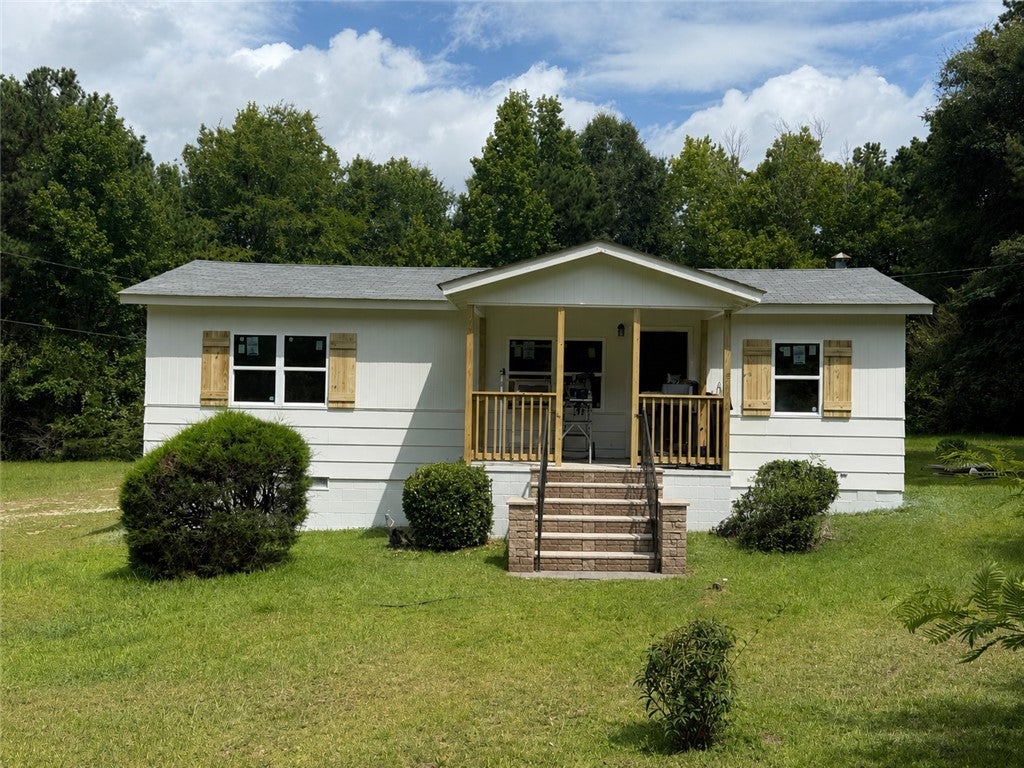 Photo of 1636 LEE ROAD 235, Smiths Station, AL 36877 (MLS # 181505)