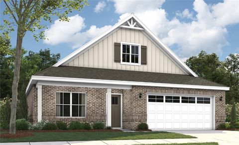 1907 HIDDEN LAKES Drive Opelika AL 36801