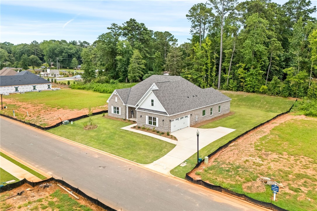1467 HIDDEN LAKES Drive