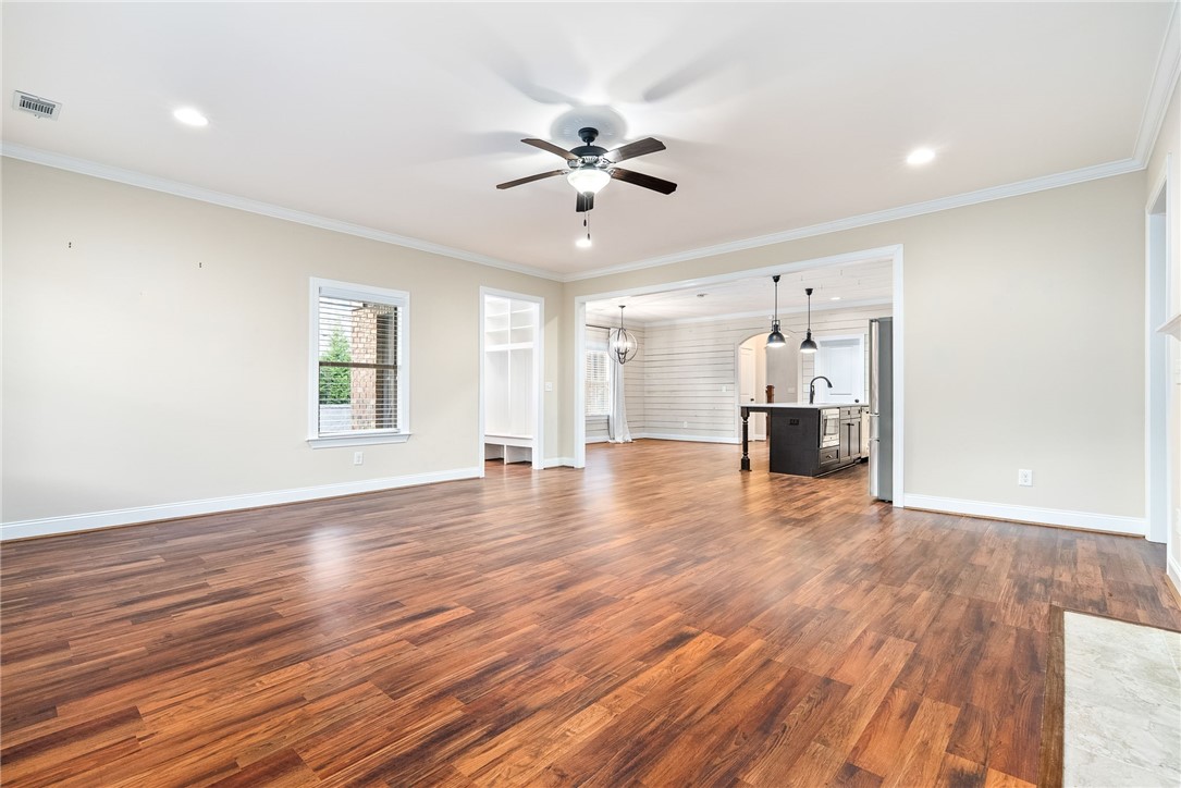 1153 SOUTHRIDGE Court