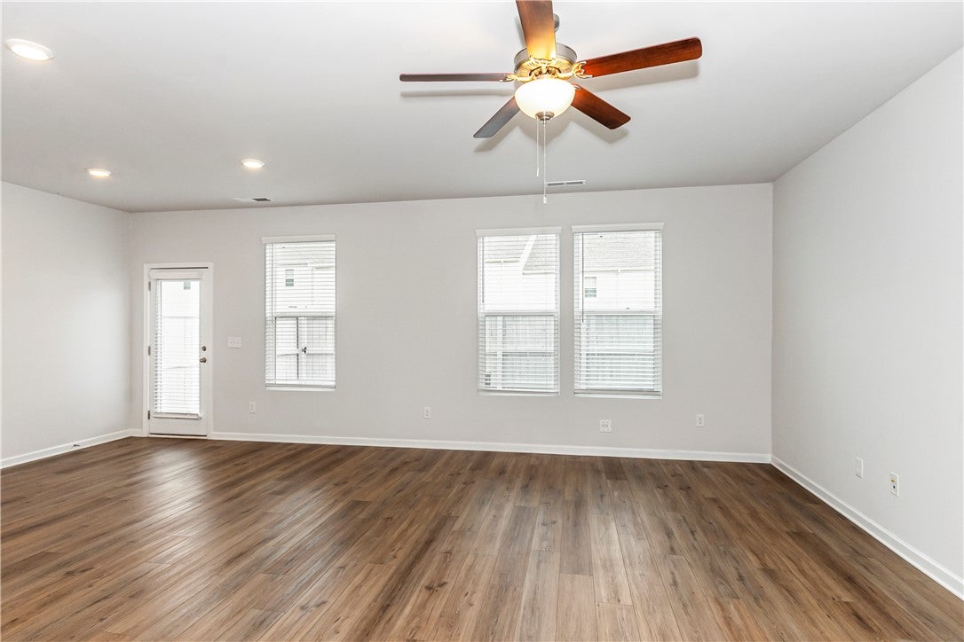 3141 ALANA Court