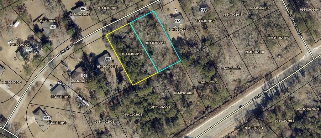 Photo of 0 SUNSET Drive, West Point, GA 31833 (MLS # 182461)