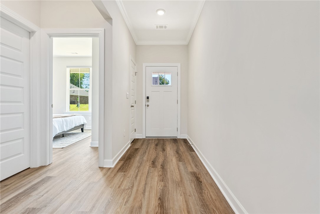 2515 FARMVILLE LAKES Drive