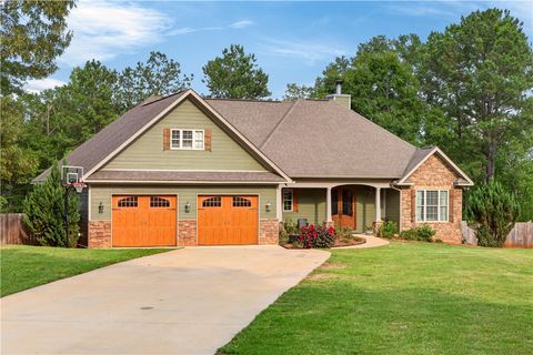 Photo of 552 LEE ROAD 260, Opelika, AL 36804 (MLS # 180184)