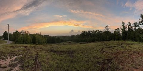192 WHITETAIL Road Seale AL 36875