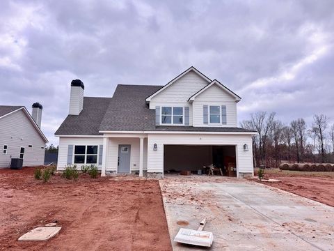 Photo of 1183 PALMER LEE Drive, Opelika, AL 36801 (MLS # 177482)