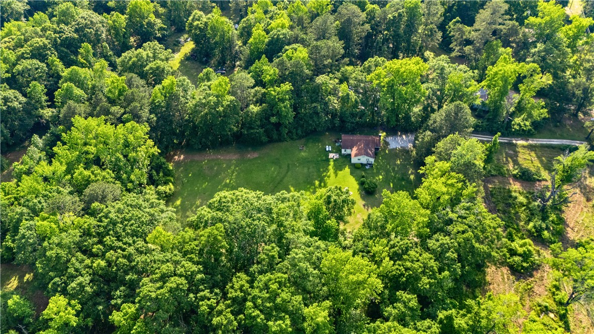 605 LEE ROAD 10