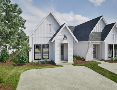 Photo of 82 HUNTERS Way, Opelika, AL 36801 (MLS # 179882)