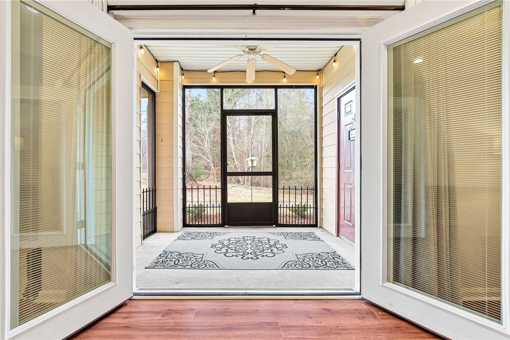 Photo of 447 LONGLEAF Drive #707, Auburn, AL 36832 (MLS # 182648)