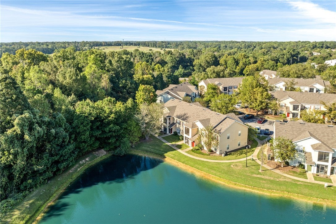 447 W LONGLEAF Drive 707