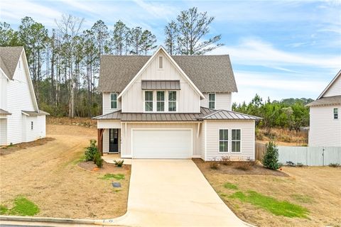 1219 RUTH Way Auburn AL 36830