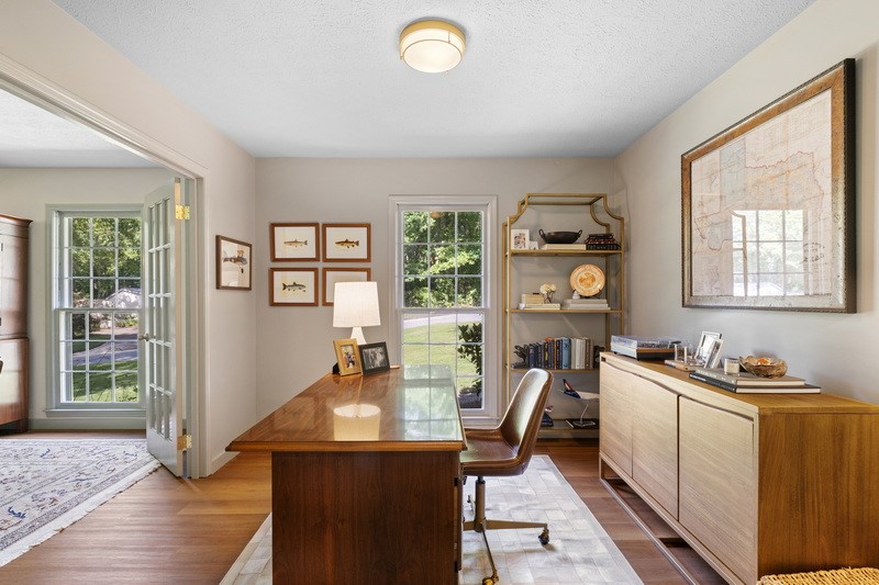 1324 AZALEA Drive
