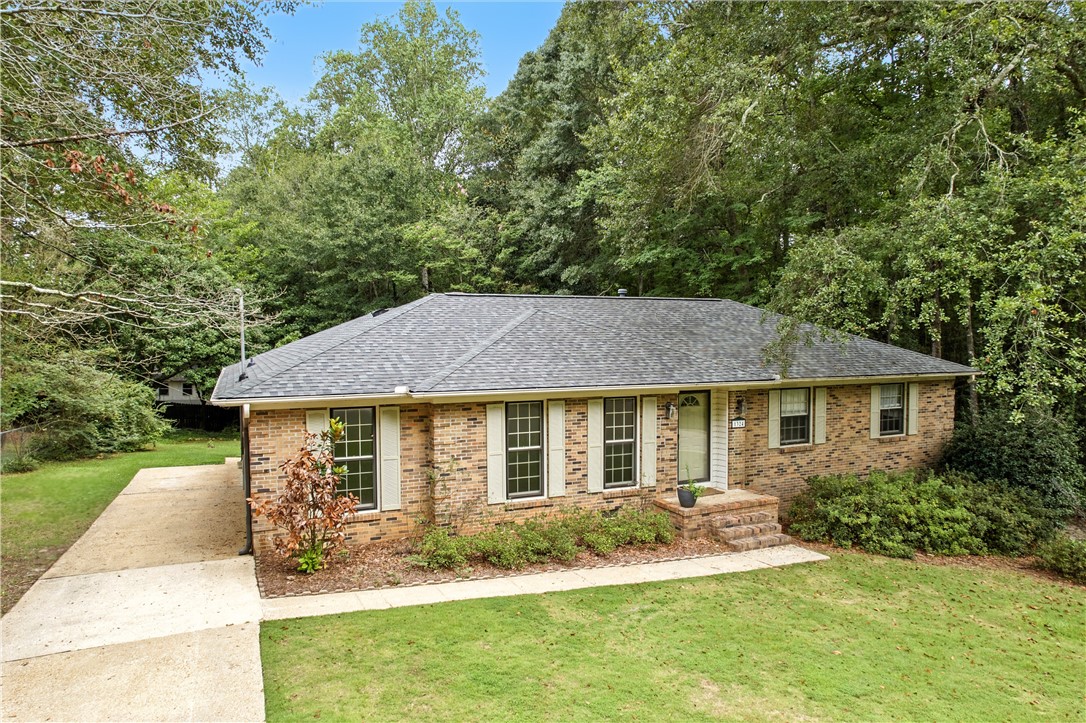 Auburn, Alabama 36830, United States, 3 Bedrooms Bedrooms, ,2 BathroomsBathrooms,Residential,Coming Soon,136853