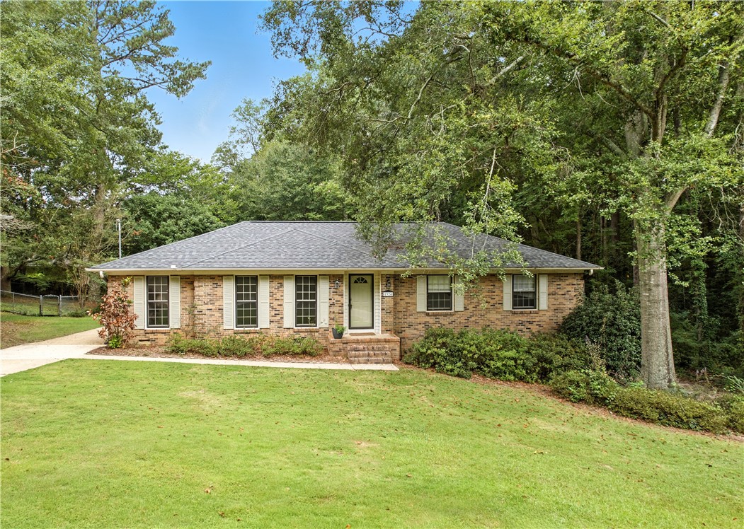 Auburn, Alabama 36830, United States, 3 Bedrooms Bedrooms, ,2 BathroomsBathrooms,Residential,Coming Soon,136853