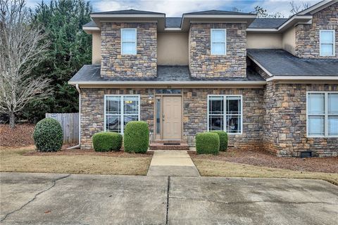 326 JACK HAMPTON Drive Auburn AL 36830