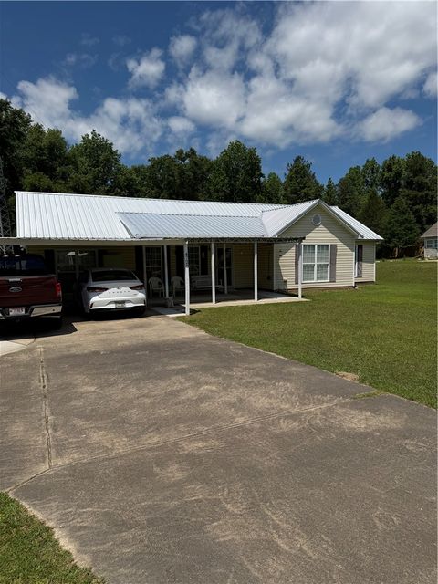 Photo of 4728 LEE ROAD 175, Salem, AL 36874 (MLS # 180630)