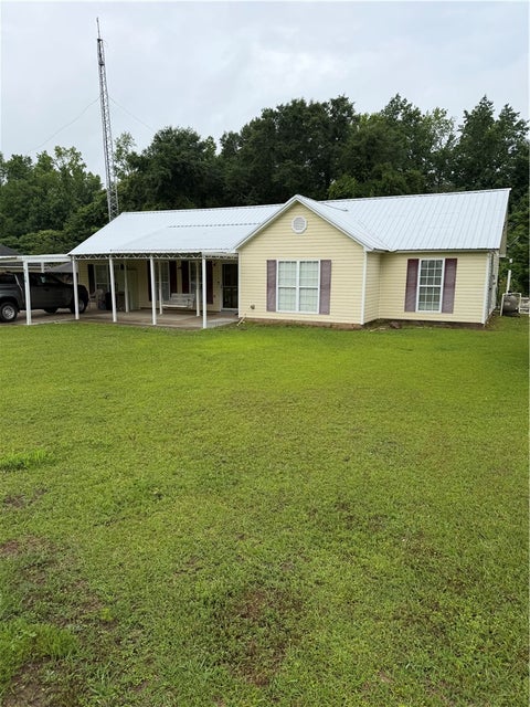 Photo of 4728 LEE ROAD 175, Salem, AL 36874 (MLS # 180630)