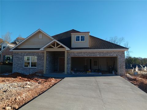 Photo of 2730 Sophia Court, Auburn, AL 36830 (MLS # 177967) Photo of 2730 Sophia Court, Auburn, AL 36830 (MLS # 177967)