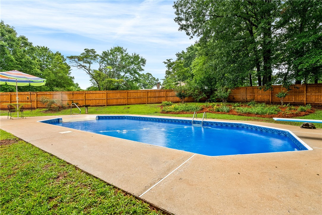 601 CUSSETA Road