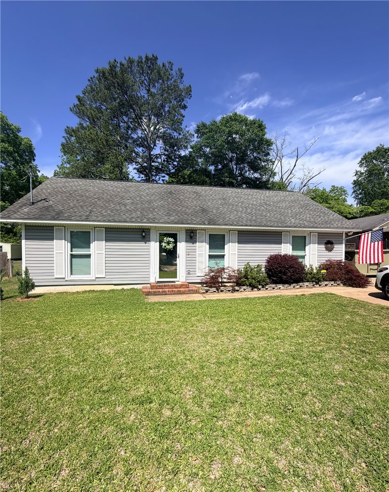 803 SHAMROCK Street