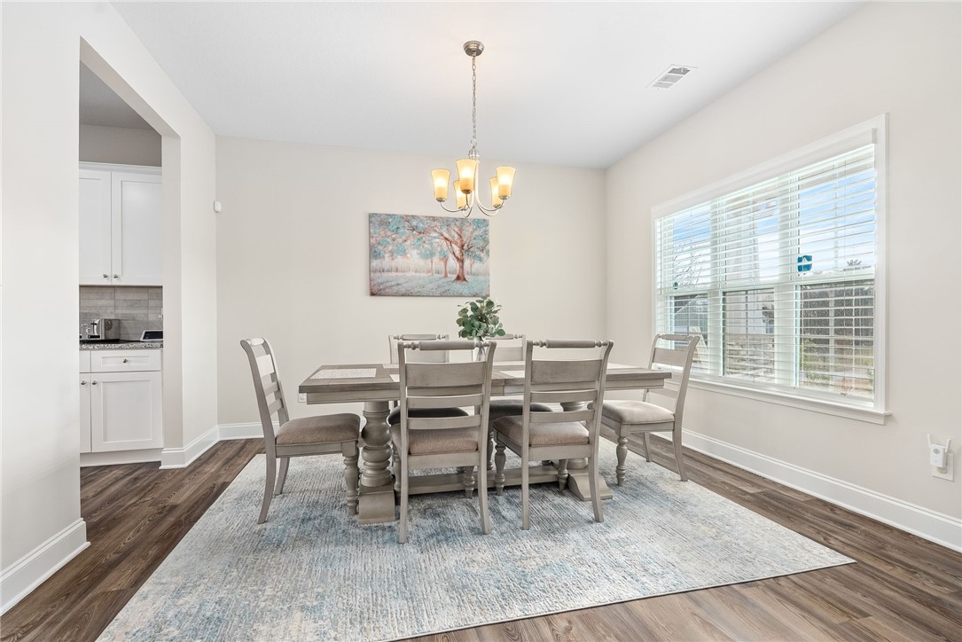 2504 ROCKY POINT Drive