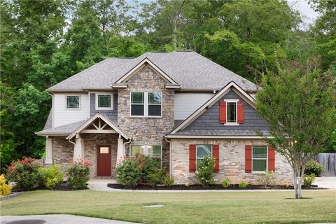 Photo of 3303 HEATHERBROOK Drive, Opelika, AL 36801 (MLS # 180369)
