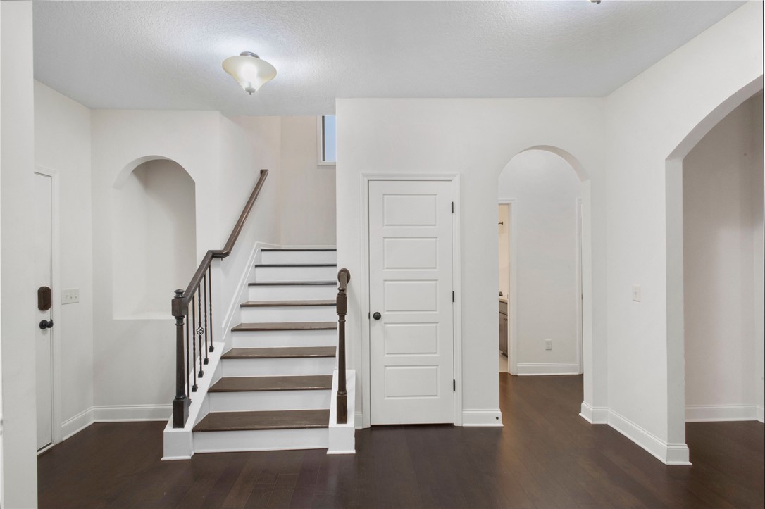 3303 HEATHERBROOK Drive