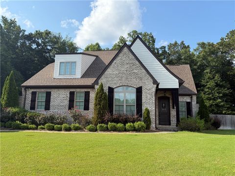 Photo of 217 BROOKSHIRE Court, Auburn, AL 36832 (MLS # 181022)