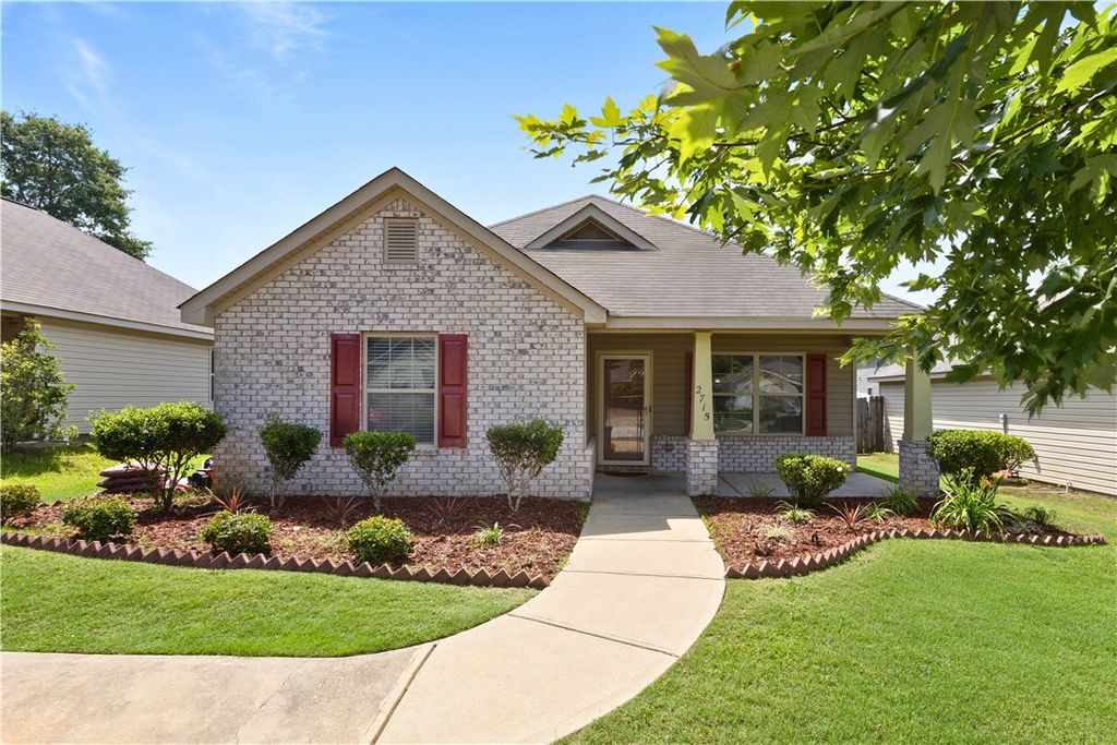 Photo of 2715 BRITTANY Lane, Opelika, AL 36804 (MLS # 175290)