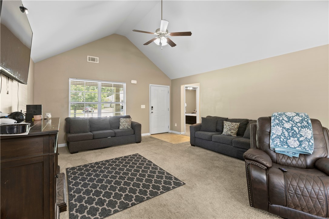 2715 BRITTANY Lane