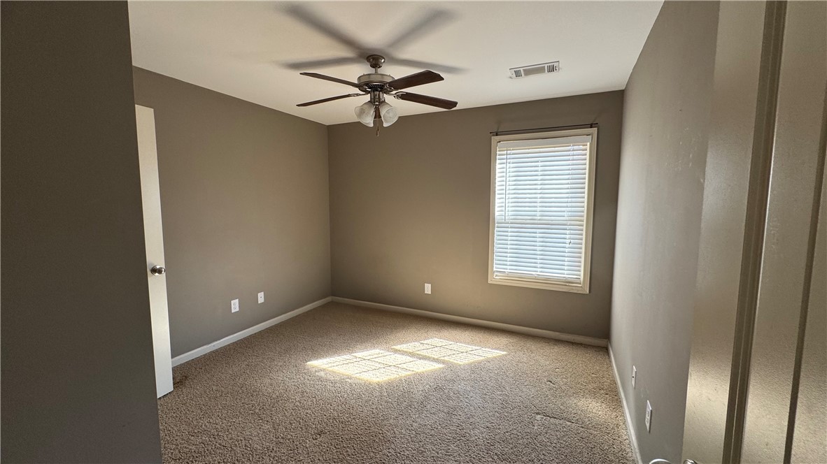 Auburn, Alabama 36830, United States, 3 Bedrooms Bedrooms, ,2 BathroomsBathrooms,Residential,Pending,87453