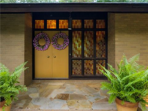 Photo of 498 CARY Drive, Auburn, AL 36830 (MLS # 178302)