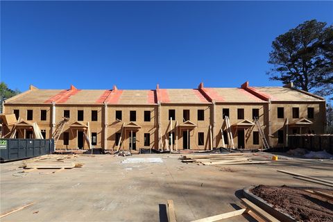 Photo of 1027 E GLENN Avenue #502, Auburn, AL 36830 (MLS # 179487)