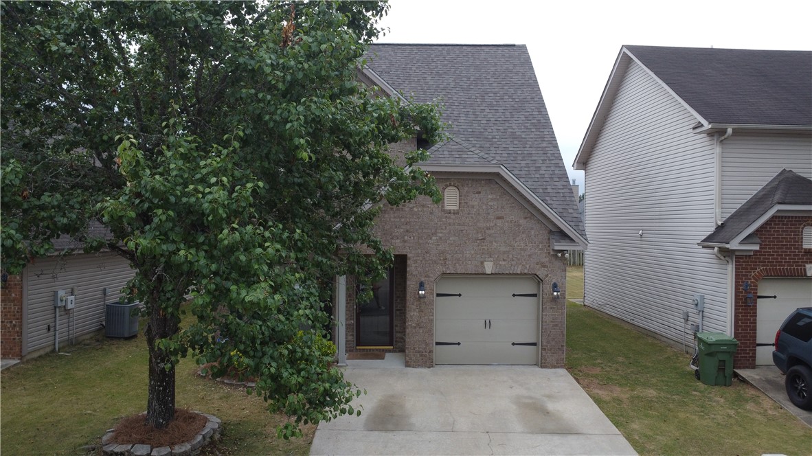 429 PARK LAKE Drive