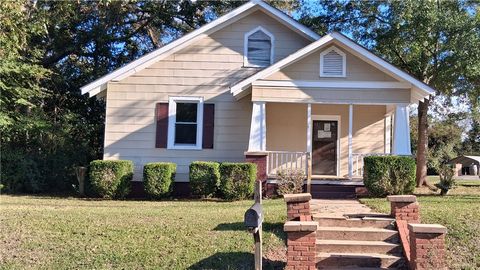 Photo of 2106 65TH Street, Valley, AL 36854 (MLS # 177112)