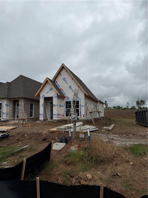 Photo of 1045 HUNTERS Way, Opelika, AL 36801 (MLS # 179462)