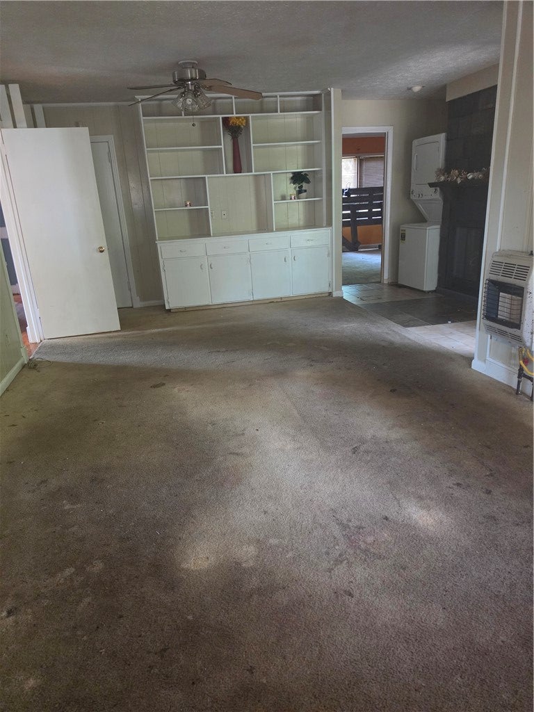 634 SPRING HILL Road - Photo 4
