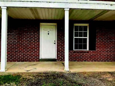 Photo of 152 E UNIVERSITY Drive #D105, Auburn, AL 36832 (MLS # 176779)