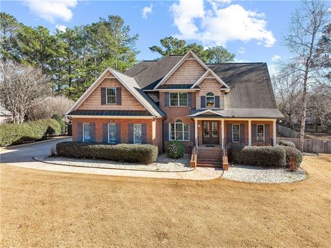 2084 BRENTON Lane Auburn AL 36830